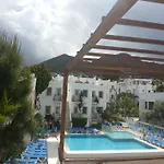 Alta Hotel 2*