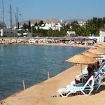 Hotel Alta 2*