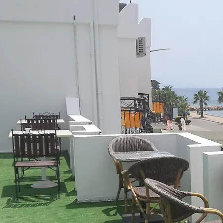 Alta Hotel 2*