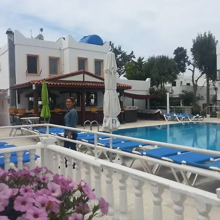 Alta Ξενοδοχείο
